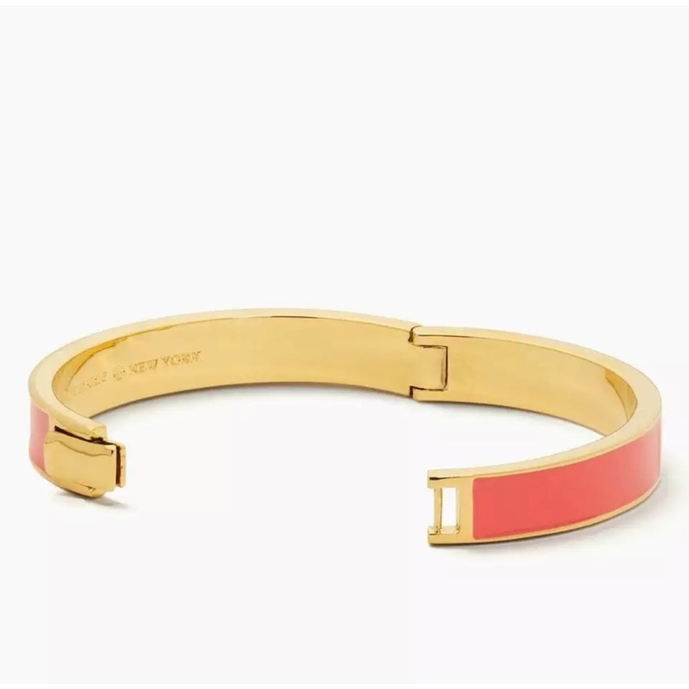 Kate Spade Hole Punch Spade Enamel Hinged Coral Bracelet Jewelry - Picture 2 of 8